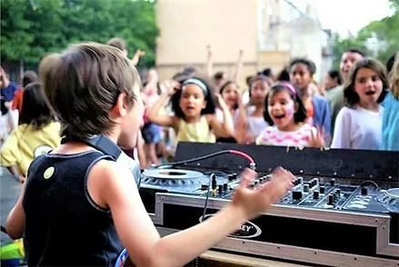 Playlist boum enfants – titres récents pour danser